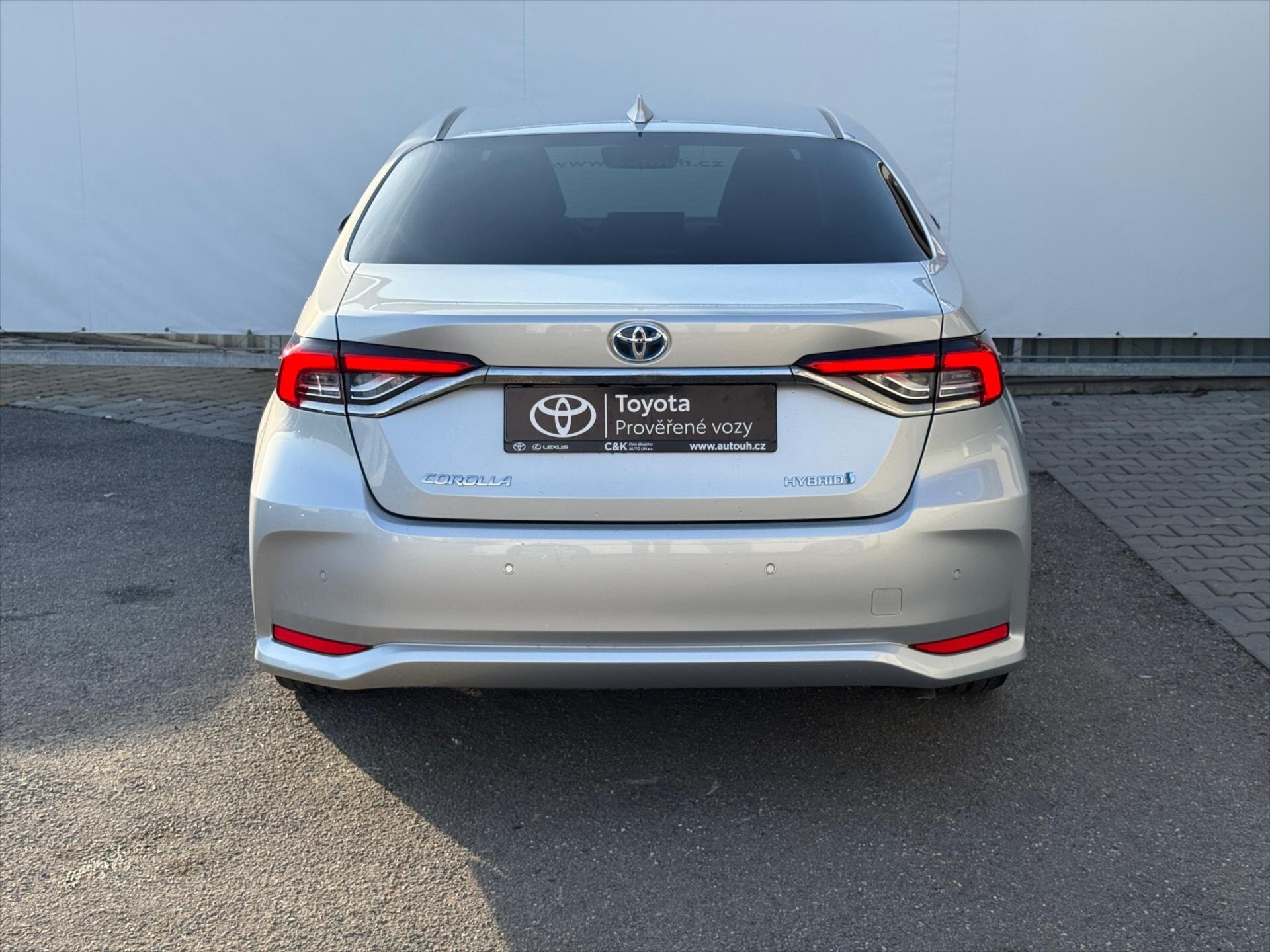 Toyota Corolla Sedan / Limuzína 1,8 l 72 kw