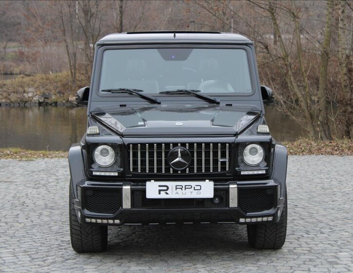 Mercedes-Benz Třídy G SUV / Terénní 3,0 l 155 kw