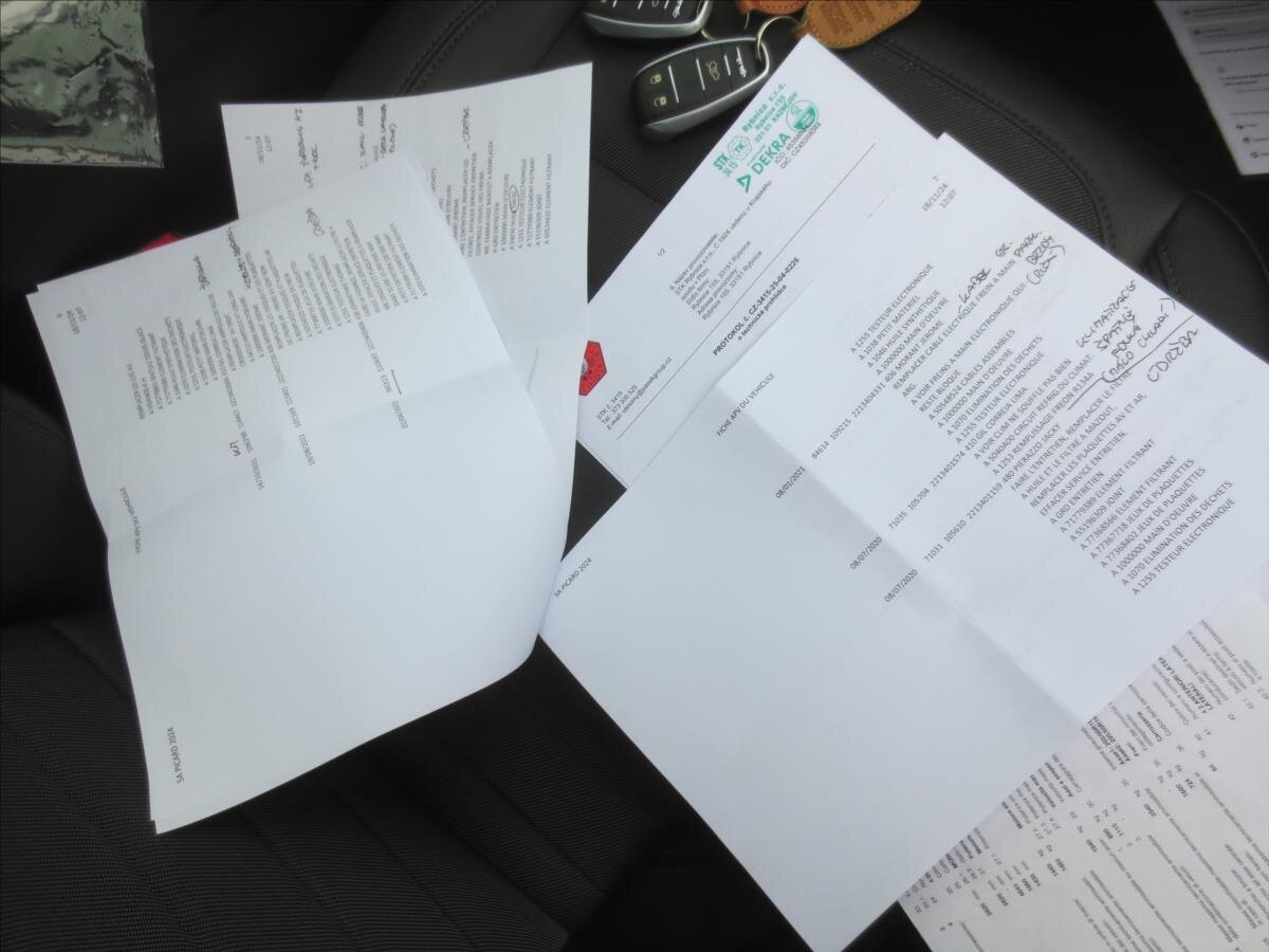 Alfa Romeo Giulia Sedan / Limuzína 2,1 l 110 kw