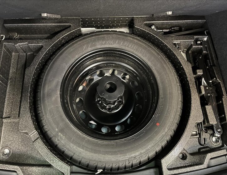 Škoda Karoq SUV 1,5 l 110 kw