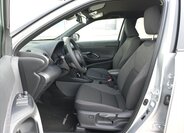 Toyota Yaris Cross CUV 1,5 l 68 kw