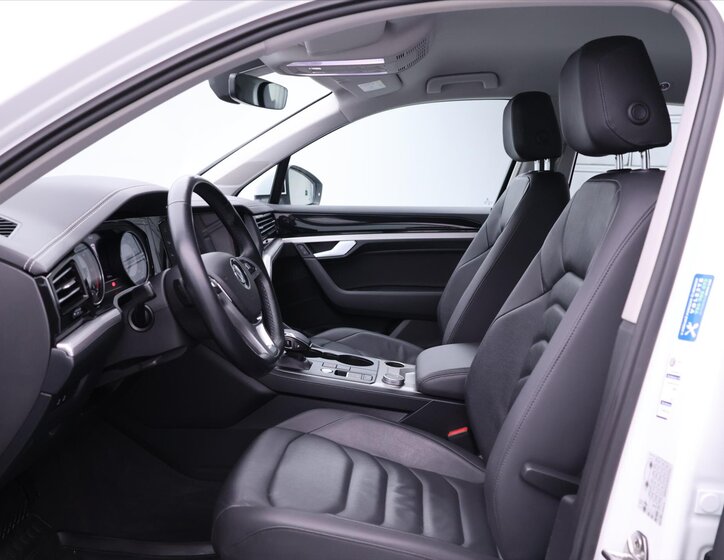 Volkswagen Touareg SUV 3,0 l 170 kw