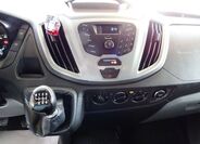Ford Transit 8