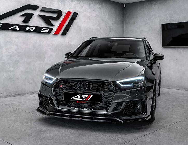 Audi RS3 3