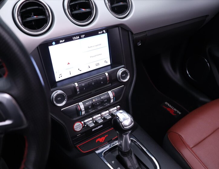 Ford Mustang Kabriolet 5,0 l 310 kw