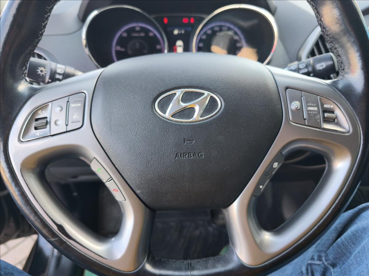 Hyundai ix35 SUV / Terénní 2,0 l 100 kw