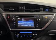Toyota Auris 14