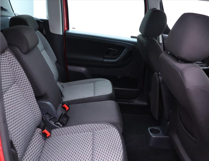 Škoda Roomster MPV 1,2 l 63 kw