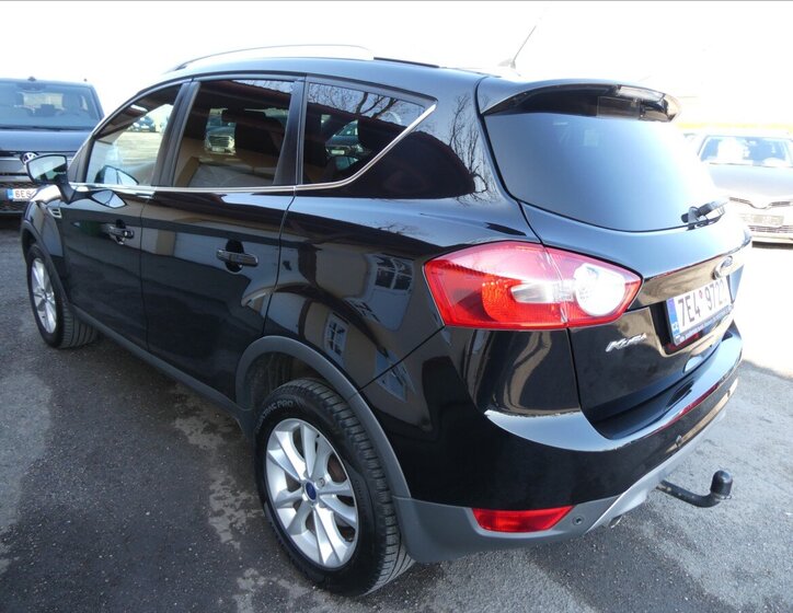 Ford Kuga SUV / Terénní 2,0 l 103 kw