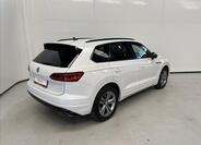 Volkswagen Touareg 2