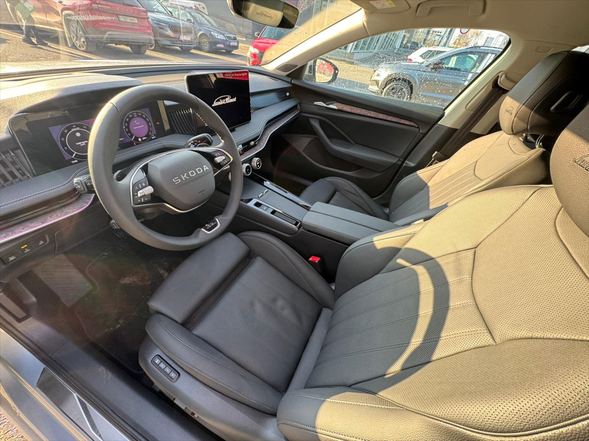 Škoda Superb Ostatní 2,0 l 195 kw