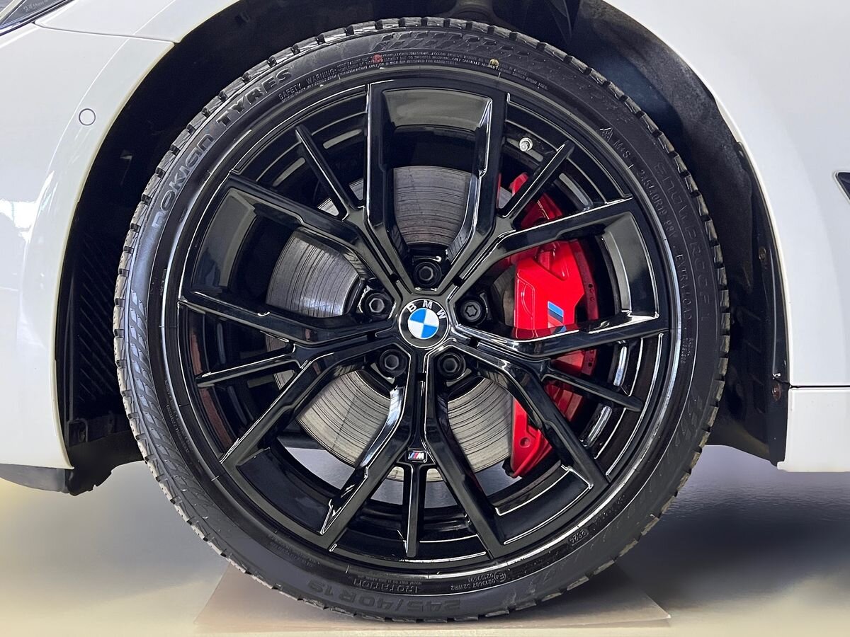 BMW Řada 5 Kombi 3,0 l 210 kw