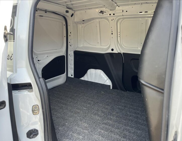 Peugeot Partner Skříň 1,5 l 75 kw