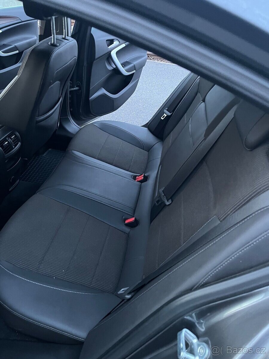 Opel Insignia Sedan / Limuzína 0,0 0