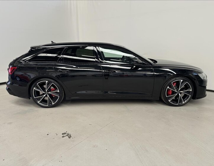 Audi S6 Kombi 3,0 l 253 kw