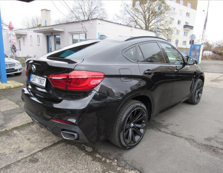 BMW X6 SUV / Terénní 3,0 l 190 kw