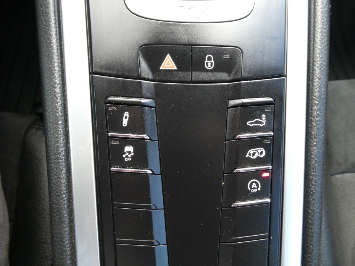 Porsche Cayman Kupé 2,5 l 257 kw