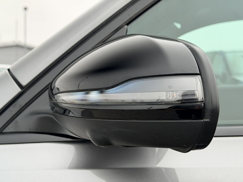 Mercedes-Benz GLB SUV / Terénní 2,0 l 110 kw