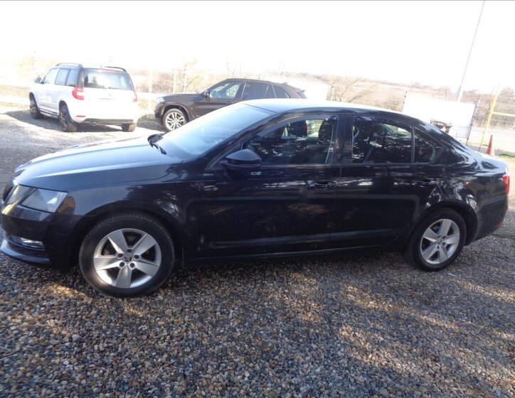 Škoda Octavia Sedan / Limuzína 1,6 l 85 kw