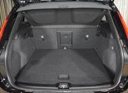 Volvo XC40 SUV 2,0 l 120 kw