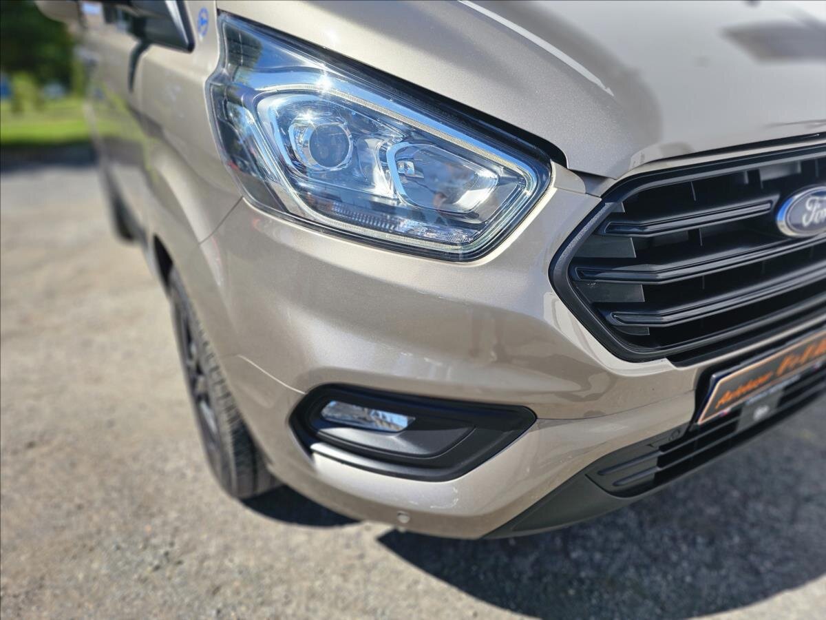 Ford Transit Custom Kombi 2,0 l 96 kw