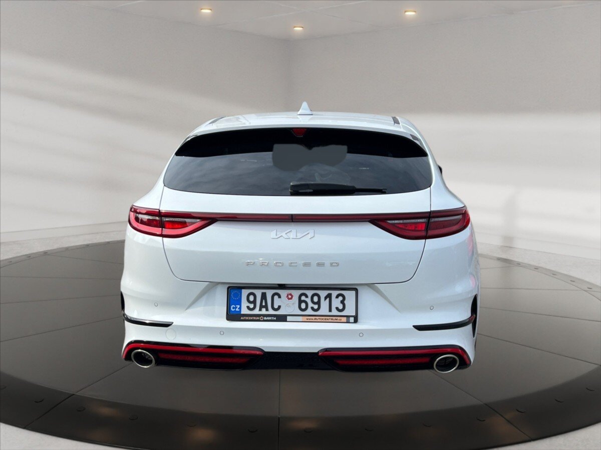 KIA ProCeed Hatchback 1,6 l 150 kw