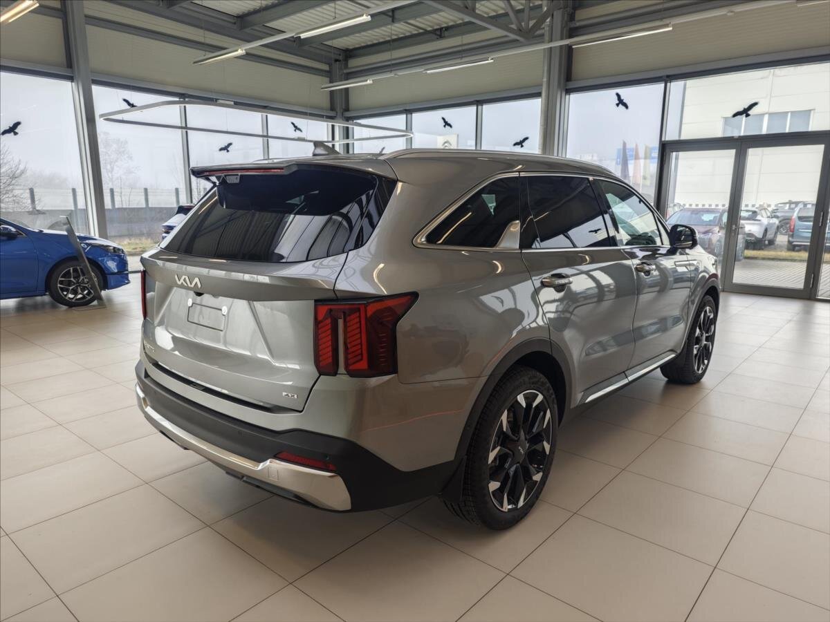 KIA Sorento SUV / Terénní 2,2 l 142 kw