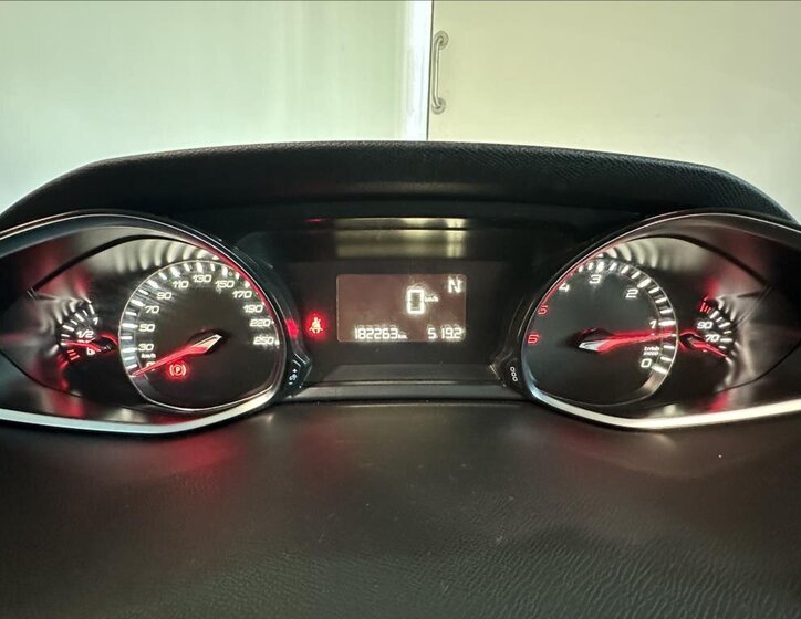 Peugeot 308 Kombi 1,6 l 88 kw