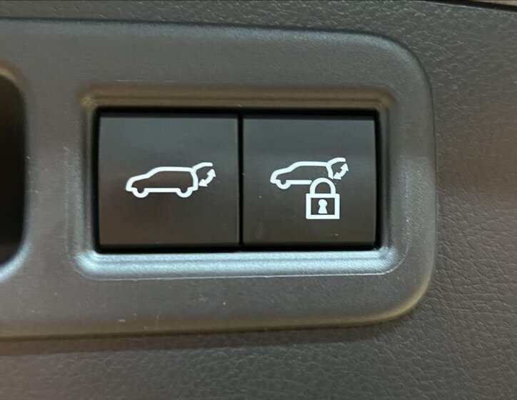 Lexus RX 450h plus SUV / Terénní 2,5 l 227 kw