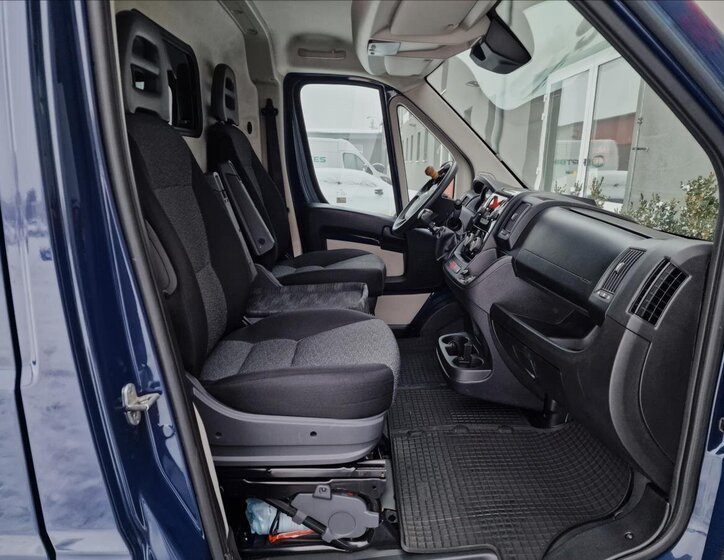 Fiat Ducato Skříň 3,0 l 100 kw