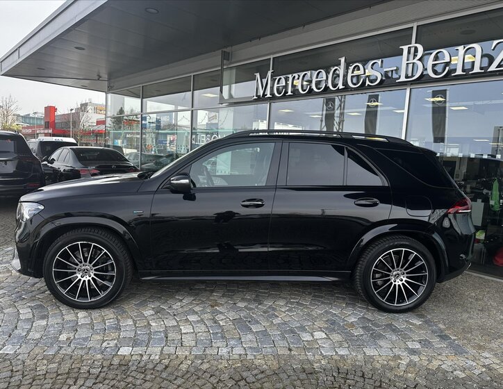 Mercedes-Benz GLE SUV / Terénní 2,0 l 143 kw