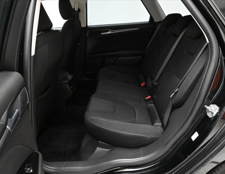 Ford Mondeo Kombi 2,0 l 140 kw