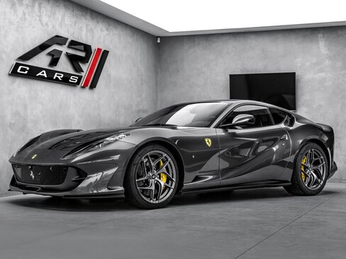 Ferrari 812 Kupé 6,5 l 588 kw
