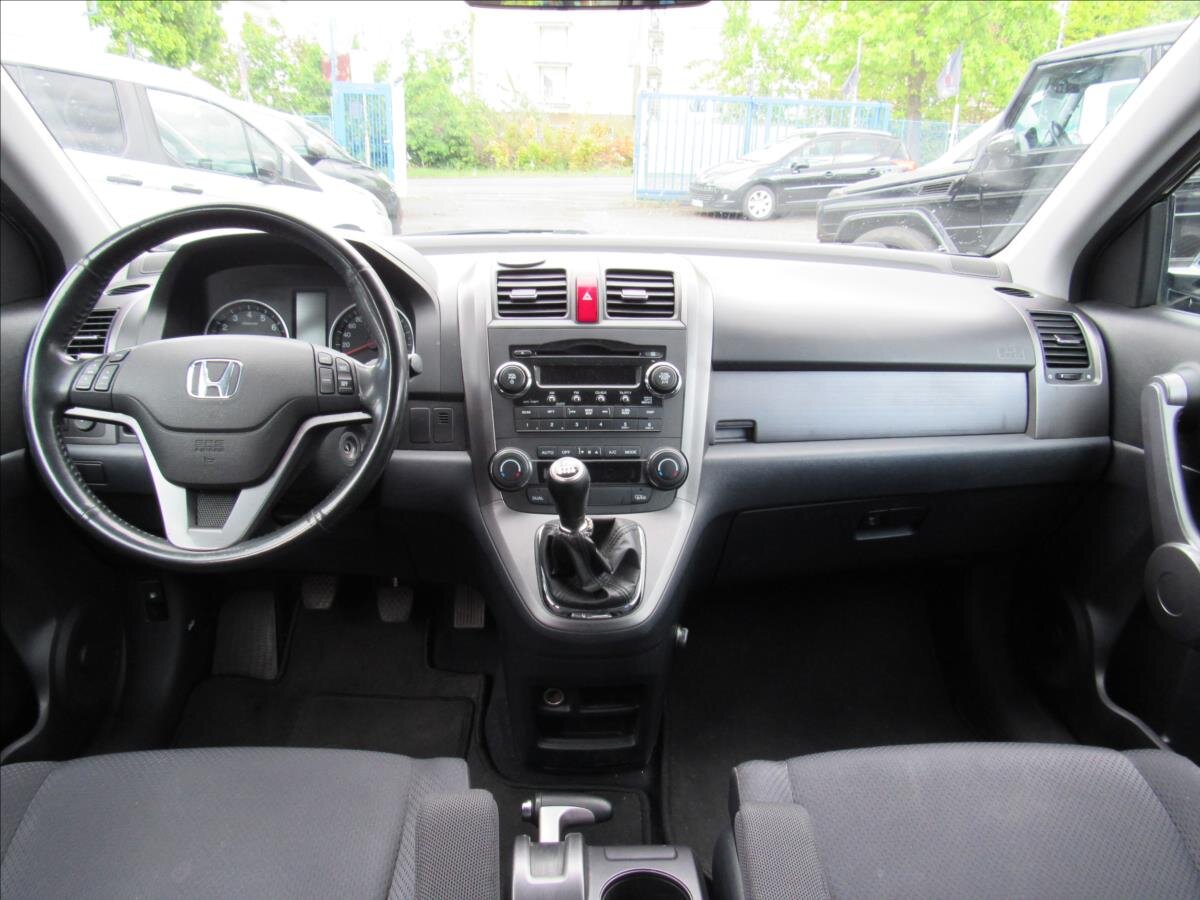 Honda CR-V SUV / Terénní 2,0 l 110 kw