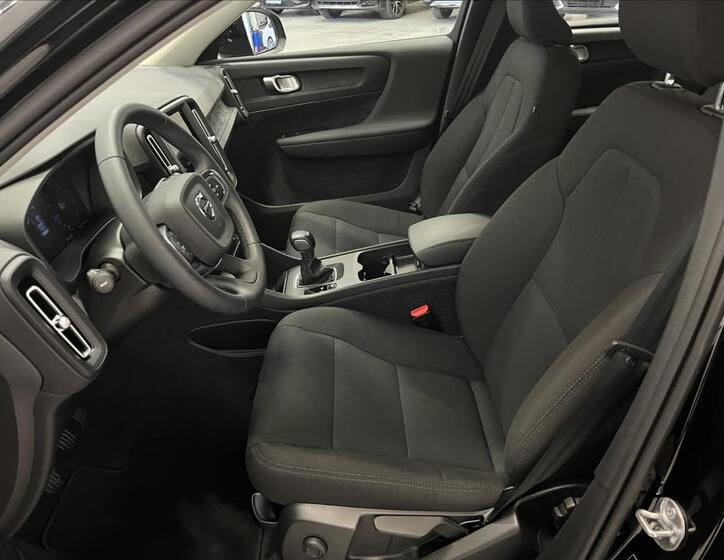 Volvo XC40 22