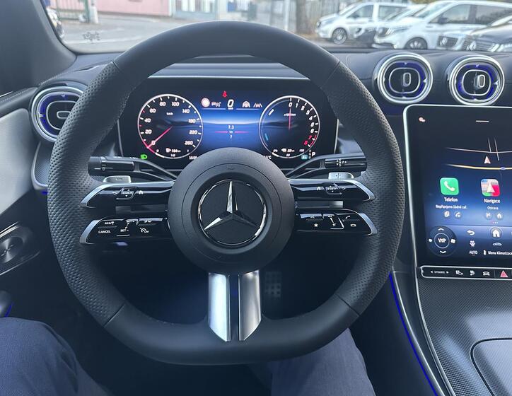 Mercedes-Benz GLC 10