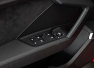 Audi RS3 Hatchback 2,5 l 294 kw