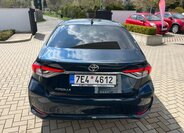 Toyota Corolla Sedan / Limuzína 1,5 l 92 kw