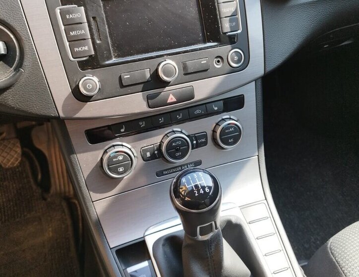 Volkswagen Passat Kombi 0,0 0