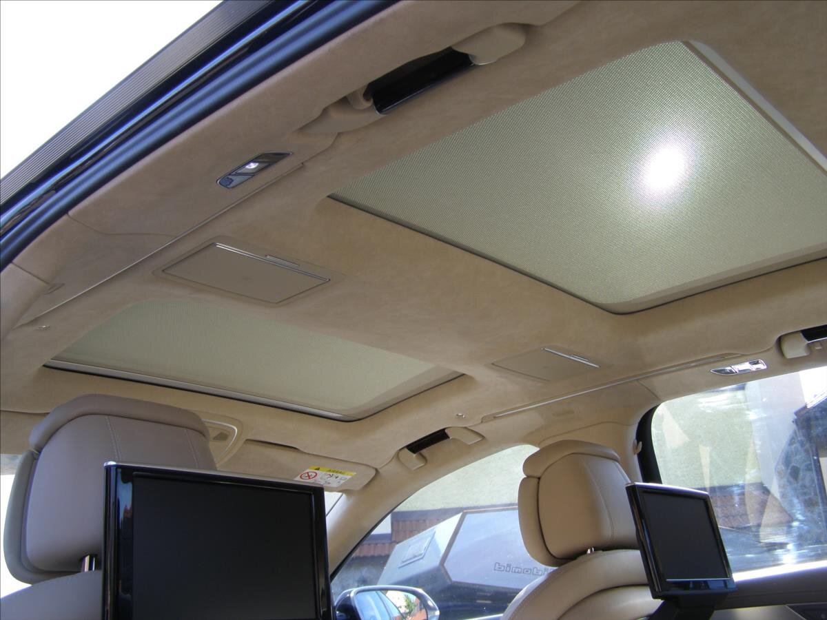 Audi A8 Sedan / Limuzína 6,3 l 368 kw