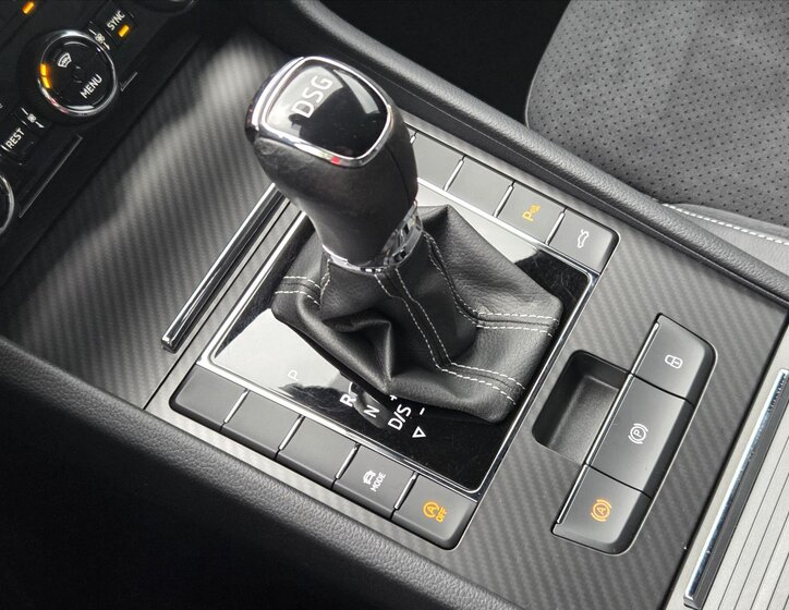 Škoda Superb Liftback 1,5 l 110 kw