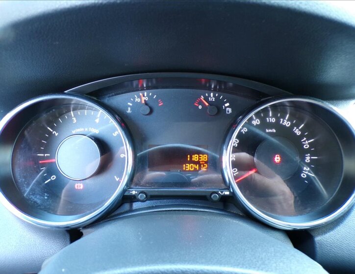 Peugeot 5008 Kombi 1,6 l 115 kw