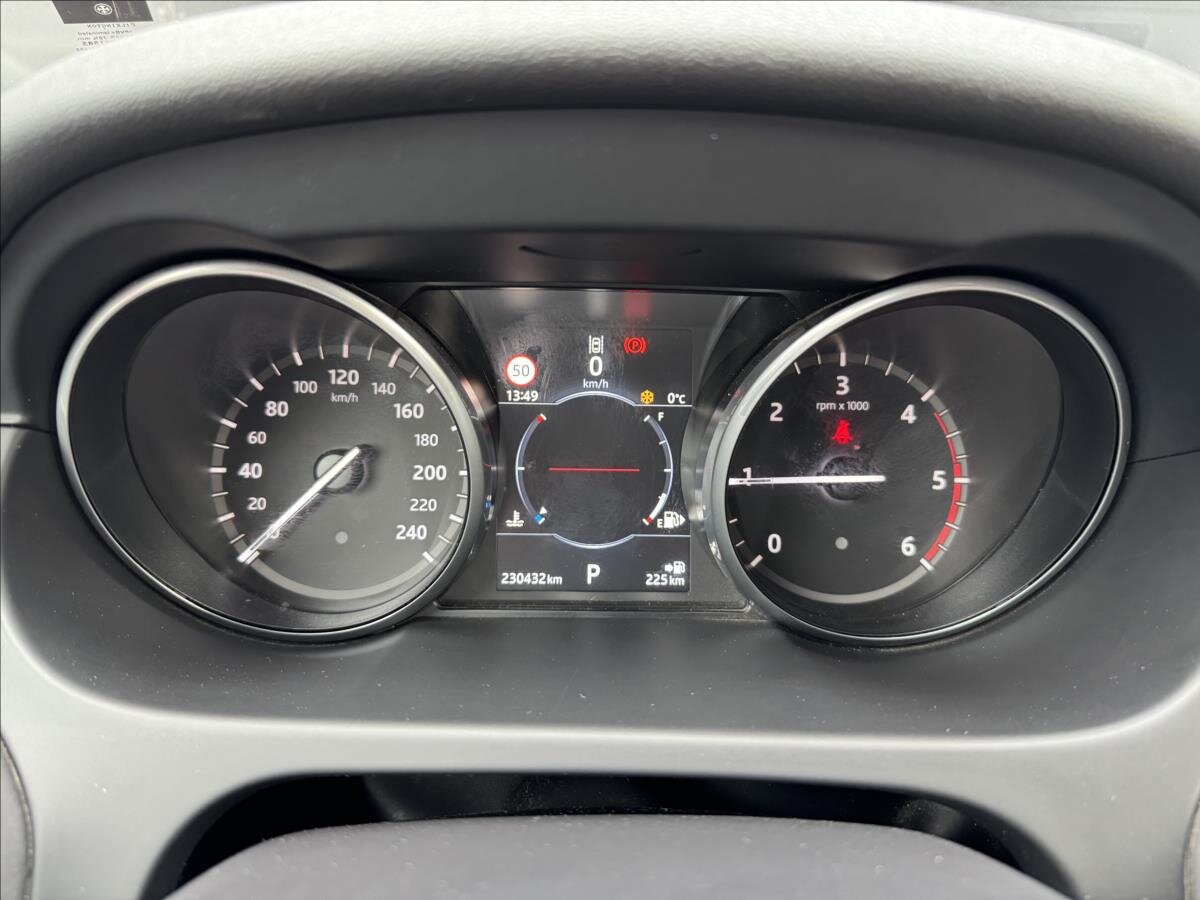 Land Rover Discovery Sport SUV / Terénní 2,0 l 132 kw