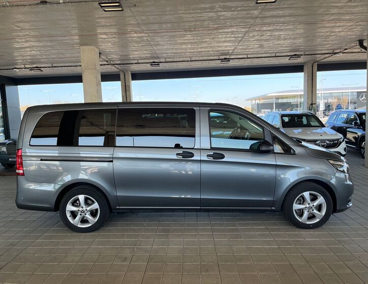 Mercedes-Benz Vito 4