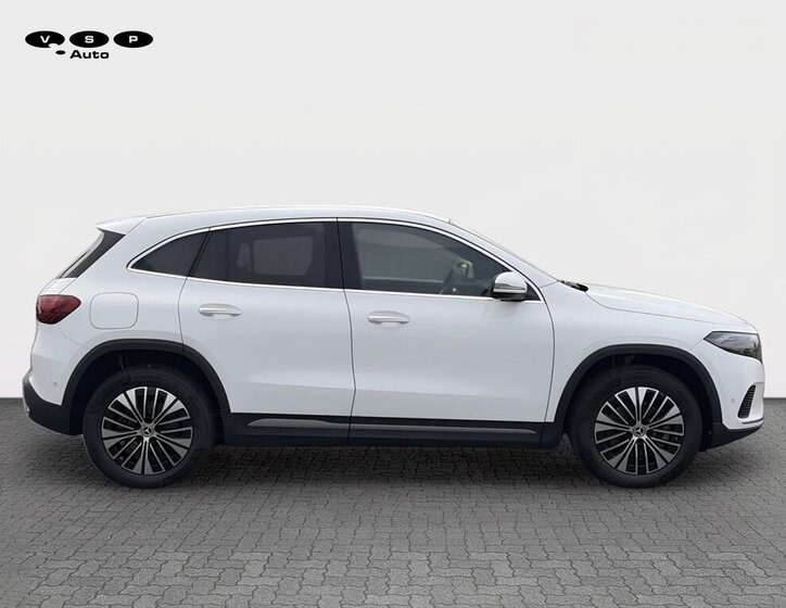 Mercedes-Benz EQA SUV / Terénní 0,0 140 kw