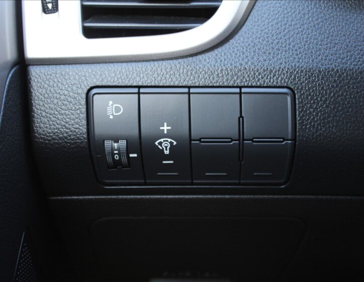 Hyundai i30 Kombi 1,6 l 88 kw