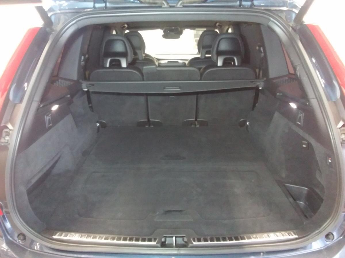 Volvo XC90 SUV 2,0 l 173 kw