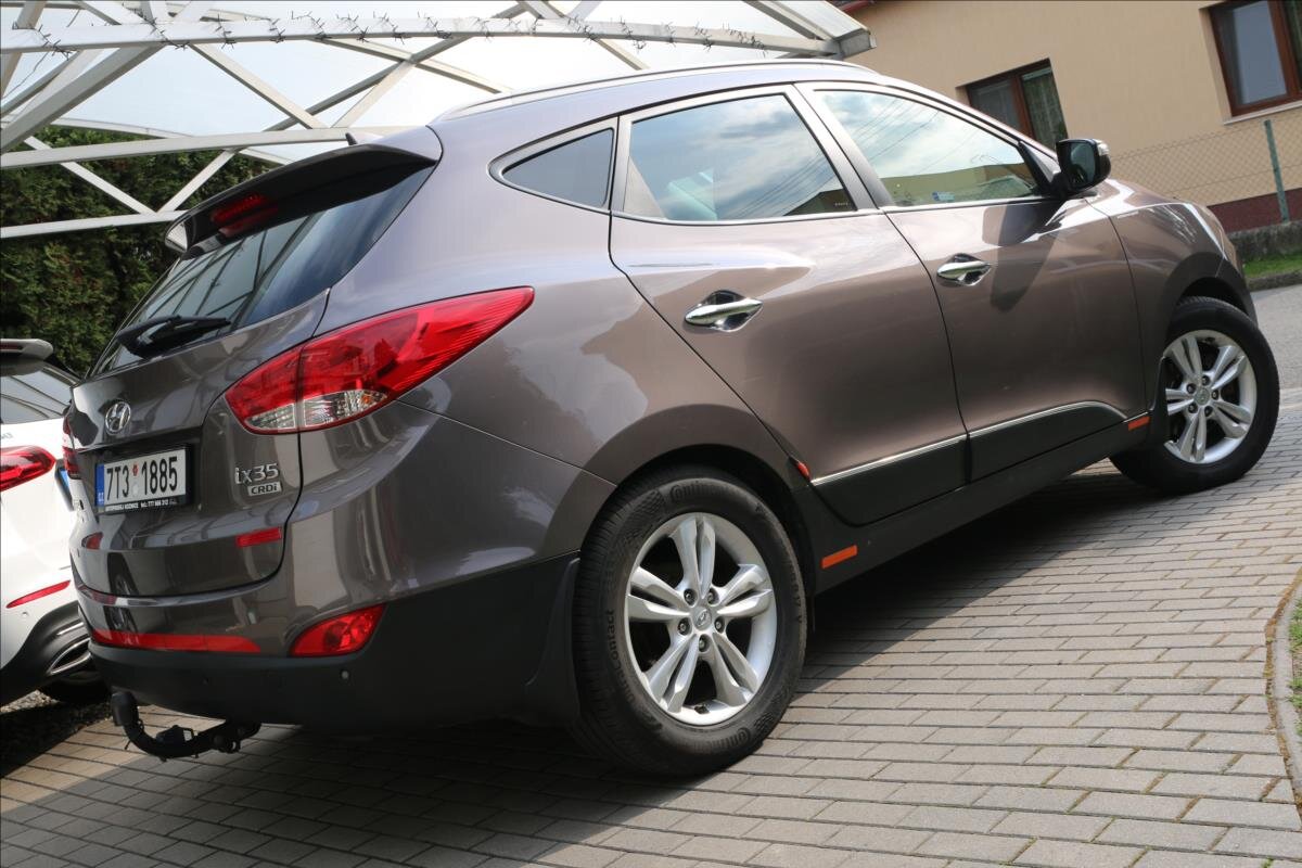 Hyundai ix35 SUV / Terénní 1,7 l 85 kw