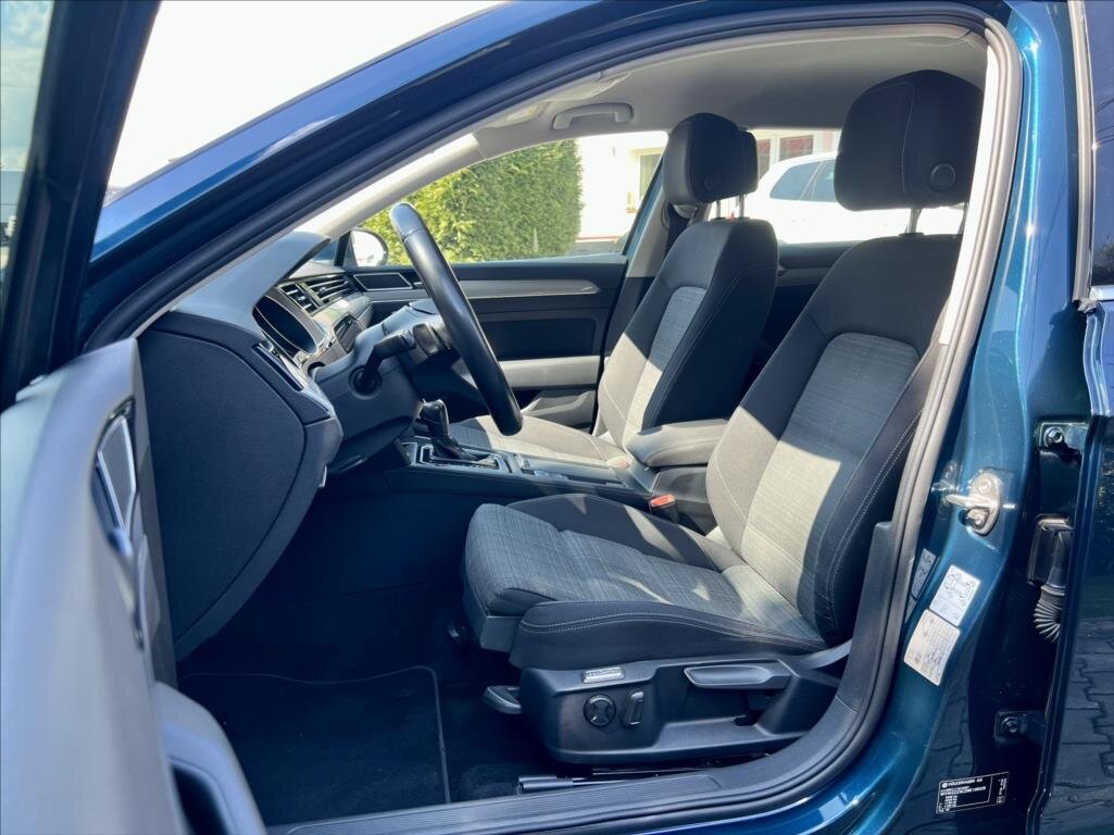 Volkswagen Passat Kombi 2,0 l 110 kw