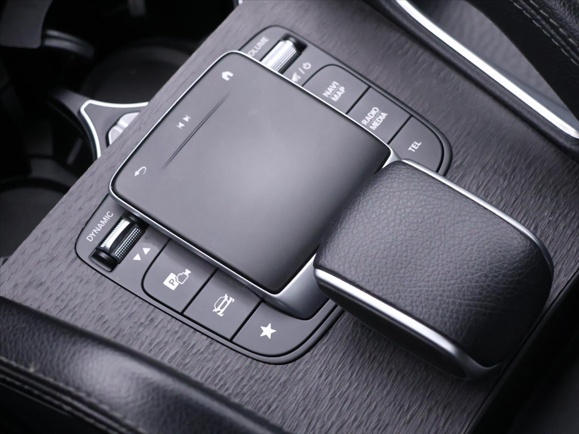 Mercedes-Benz GLE SUV / Terénní 2,0 l 200 kw